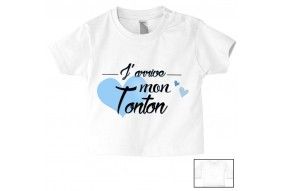 Tee-shirt de bébé j’arrive mon tonton triple cœurs rose