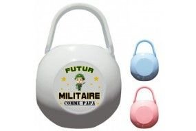 Boite à tétine futur militaire casque vert comme papa