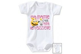 Body de bébé ma mamie c’est la reine de la vaisselle rose