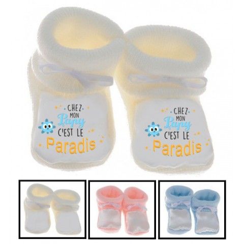 Chaussons de bébé chez papy c’est le paradis ensoleillé garçon