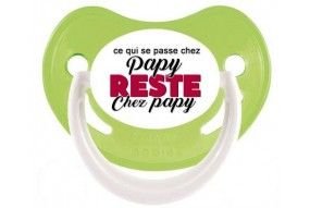 Tétine de bébé ce qui se passe chez papy reste chez papy