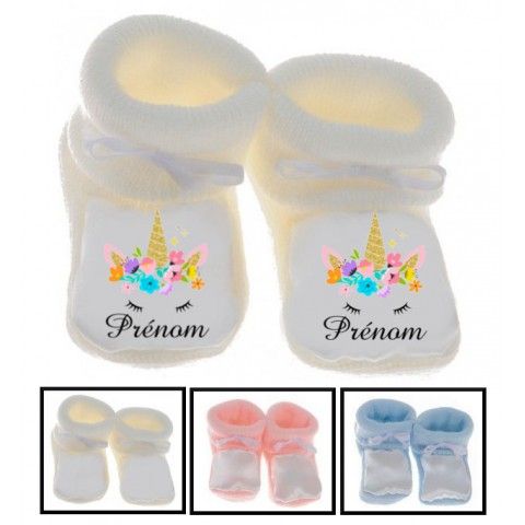 Chaussons de bébé château rose personnalisée