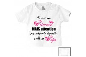 Tee-shirt de bébé à la maison c’est papa qui commande quand maman n’est pas là