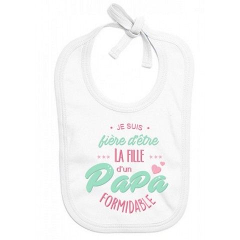 Bavoir de bébé à la maison c’est papa qui commande quand maman n’est pas là