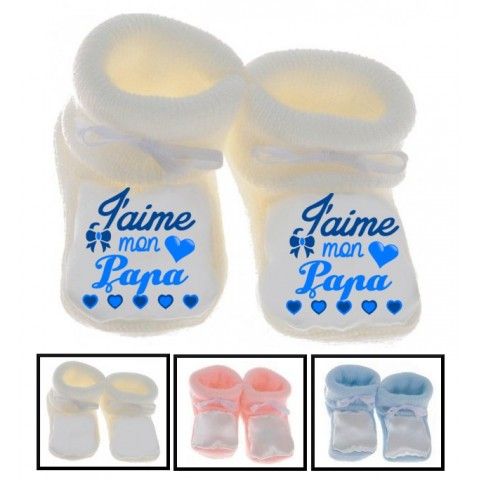 Chaussons de bébé à la maison c’est papa qui commande quand maman n’est pas là