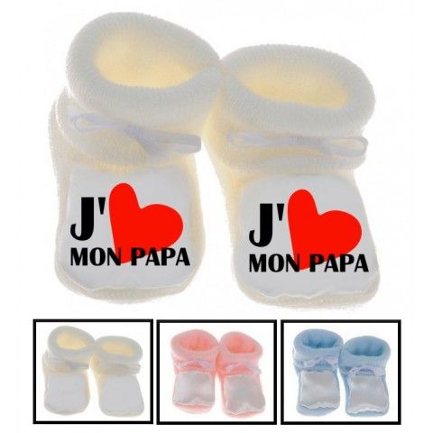 Chaussons de bébé à la maison c’est papa qui commande quand maman n’est pas là