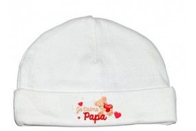 Bonnet de bébé à la maison c’est papa qui commande quand maman n’est pas là