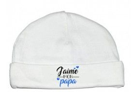 Bonnet de bébé à la maison c’est papa qui commande quand maman n’est pas là