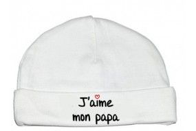 Bonnet de bébé à la maison c’est papa qui commande quand maman n’est pas là